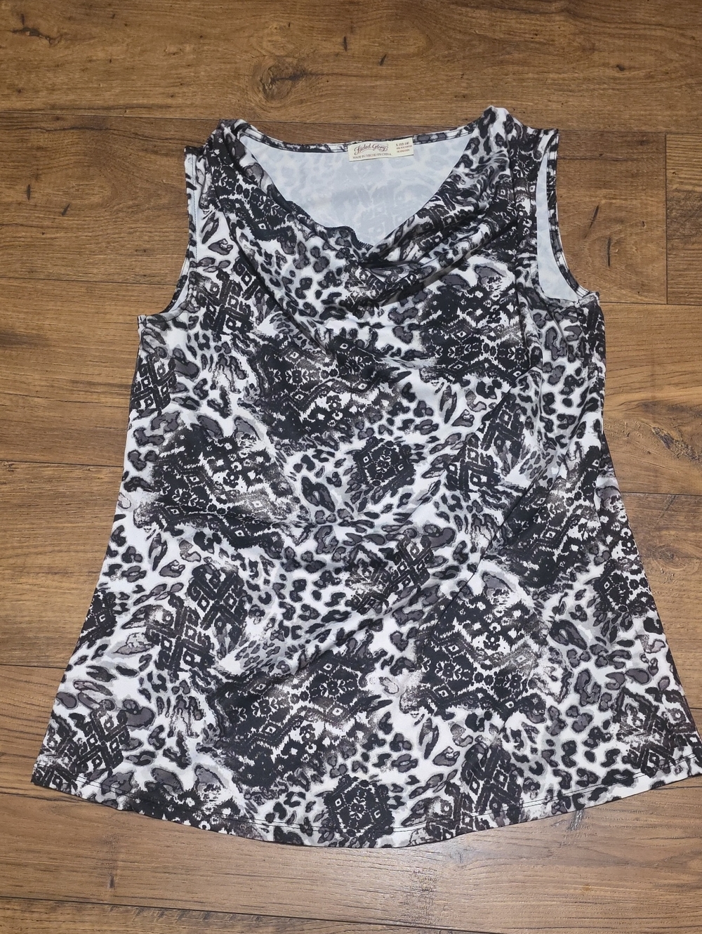 Faded Glory Black & White Cowl Neck Tank